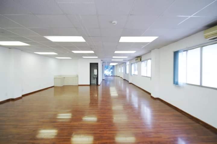 Văn phòng trống Halo Building