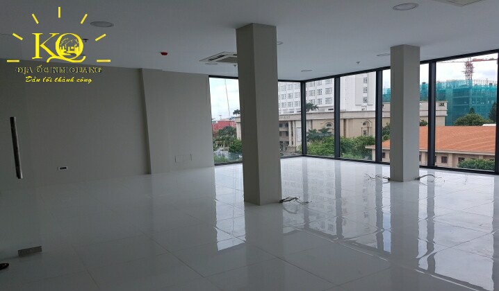 Bên trong văn phòng