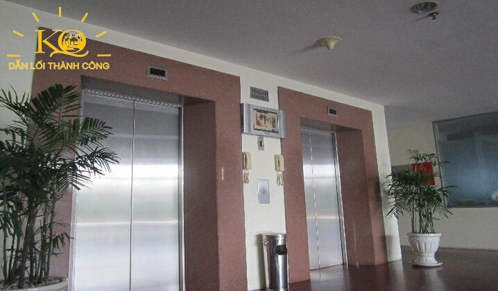 hệ thống 2 thang máy