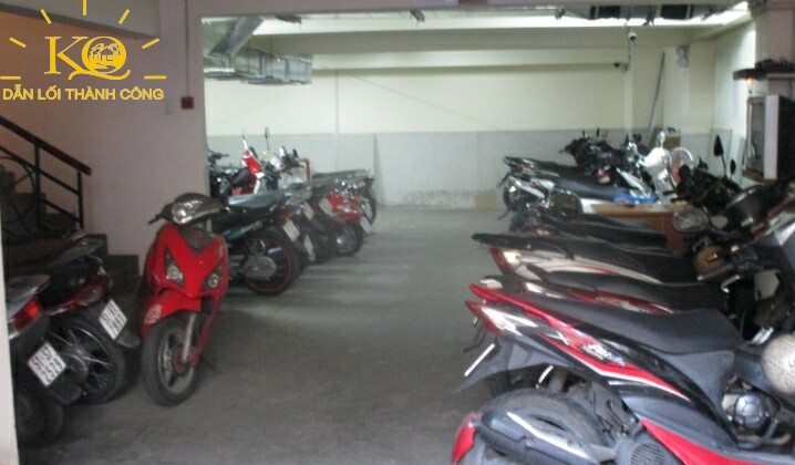 Hình chụp hầm gửi xe