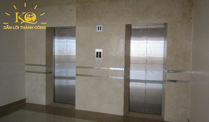 Hình chụp hệ thống thang máy