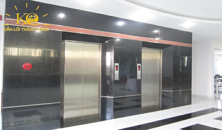 Hình chụp hệ thống thang máy Hình chụp hệ thống thang máy