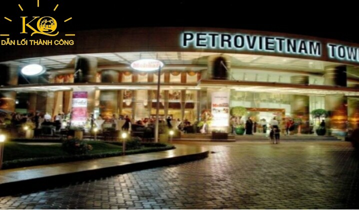 Hình chụp khuôn viên phía trước Petrovietnam Tower