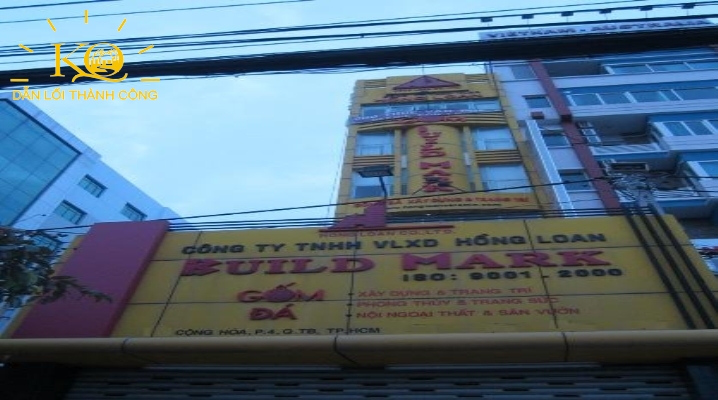 Hình chụp phía trước