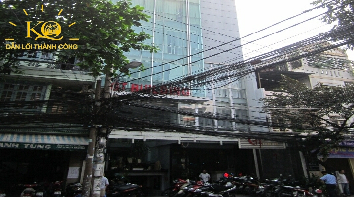 Hình chụp phía trước