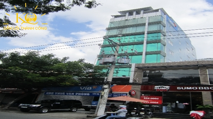 Hình chụp phía trước