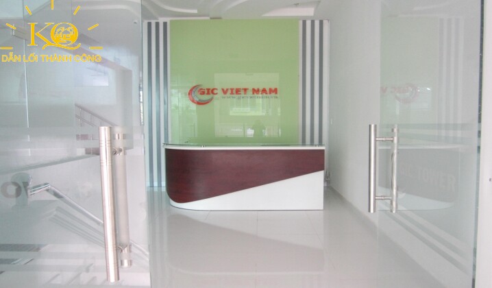 Hình chụp quầy lễ tân