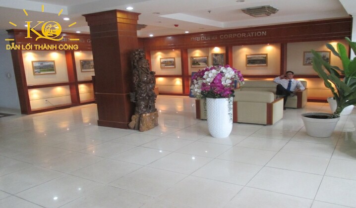 Hình chụp sảnh lễ tân