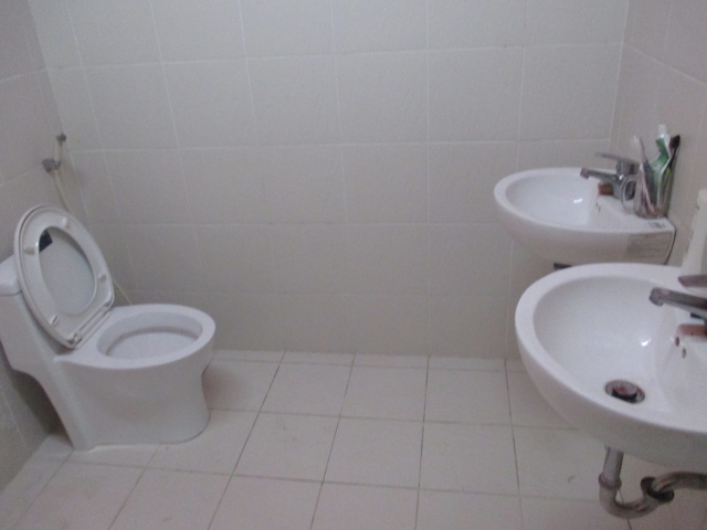 Hình chụp toilet 