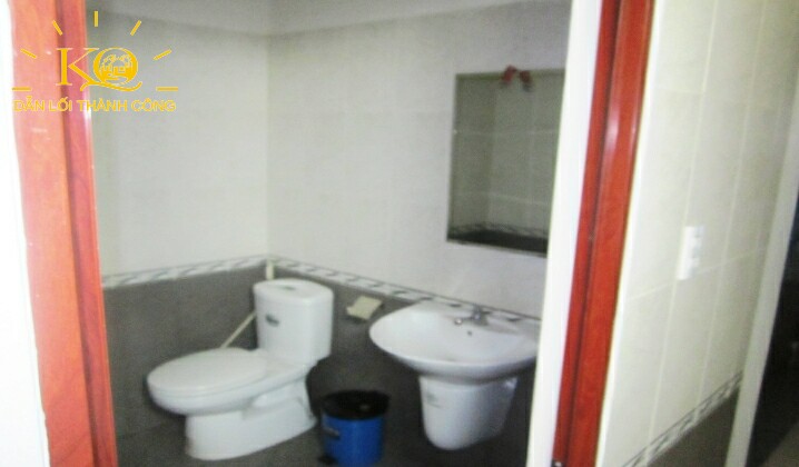 Hình chụp toilet