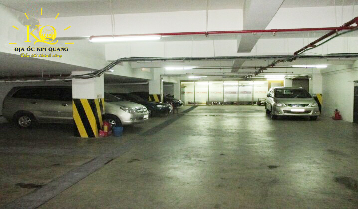 Địa ốc Kim Quang | Cho thuê văn phòng quận 1 Star Building hầm gửi xe Một góc khác tại hầm gửi xe Star building