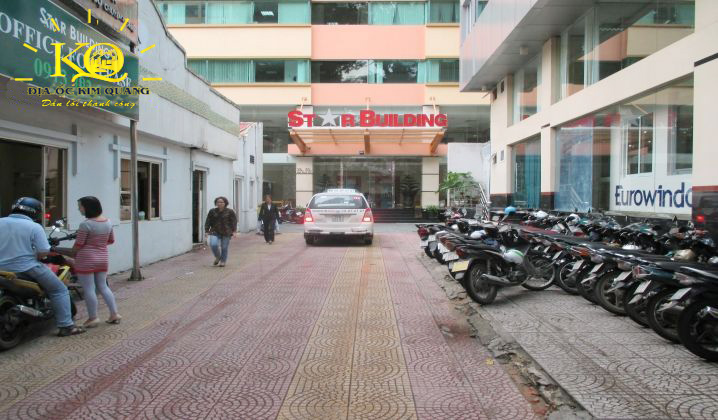 Địa ốc Kim Quang | Cho thuê văn phòng quận 1 Star Building lối đi vào tòa nhà Lối đi vào tòa nhà Star building